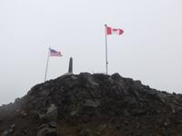 Grenze am White Pass zwischen USA u. Kanada