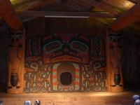 Langhaus der Tlingit Indianer