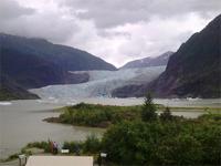 Am Mendenhall-Gletscher bei Juneau