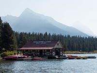 Maligne Lake