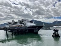 Mit bloss 1400 Gaesten sind wir im kleinsten XSchiff