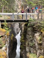 Tanzkurs ?!? Auf Bruecke 3 in der Maligne Schlucht