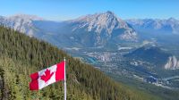 Blick auf Banff und Bow River 