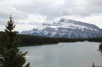 Two Jack Lake im Banff-Nationalpark