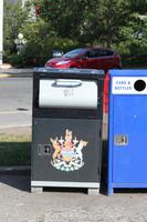 koenigliche Muelltonnen