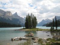 Spirit Island im Maligne Lake