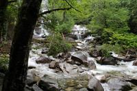 An einem Wasserfall ... :-)