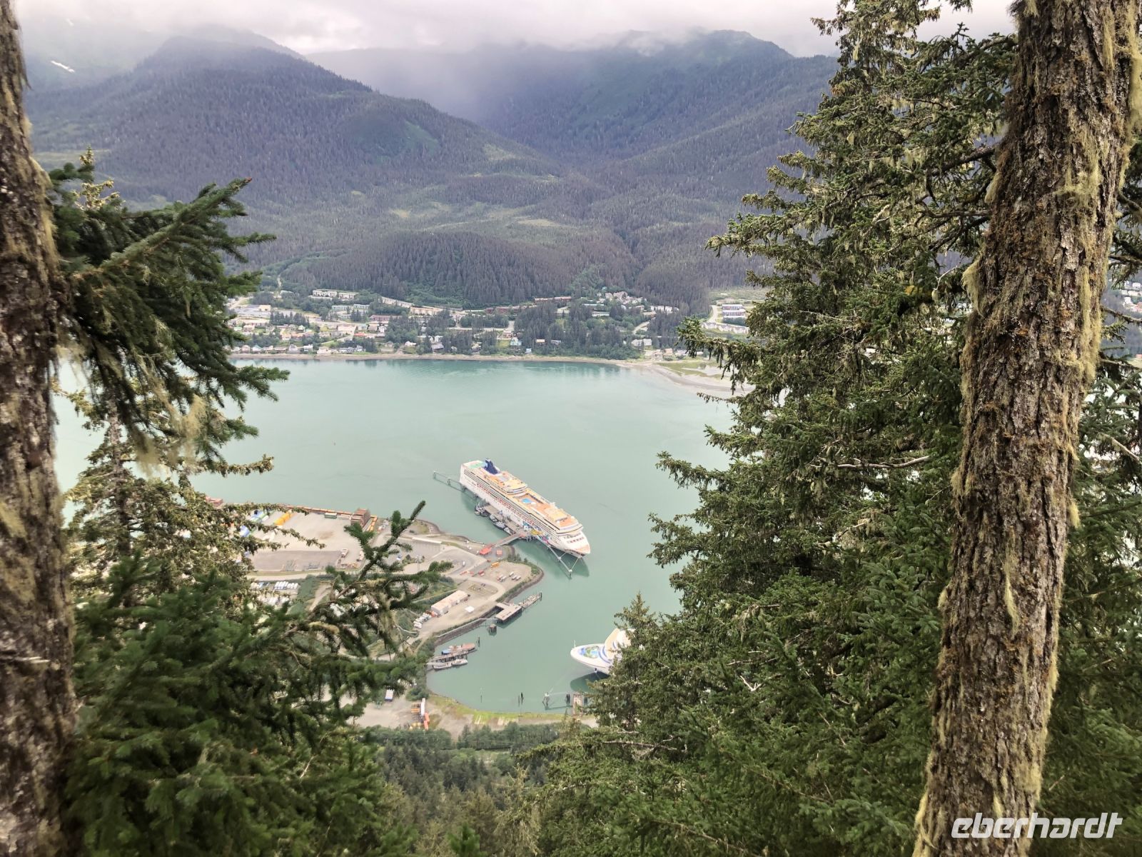 Alaska - Juneau - Mount Roberts - Blick auf die Norwegian Jewel