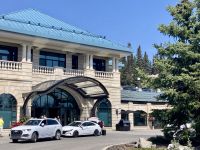 Fairmont Hotel Lake Louise
