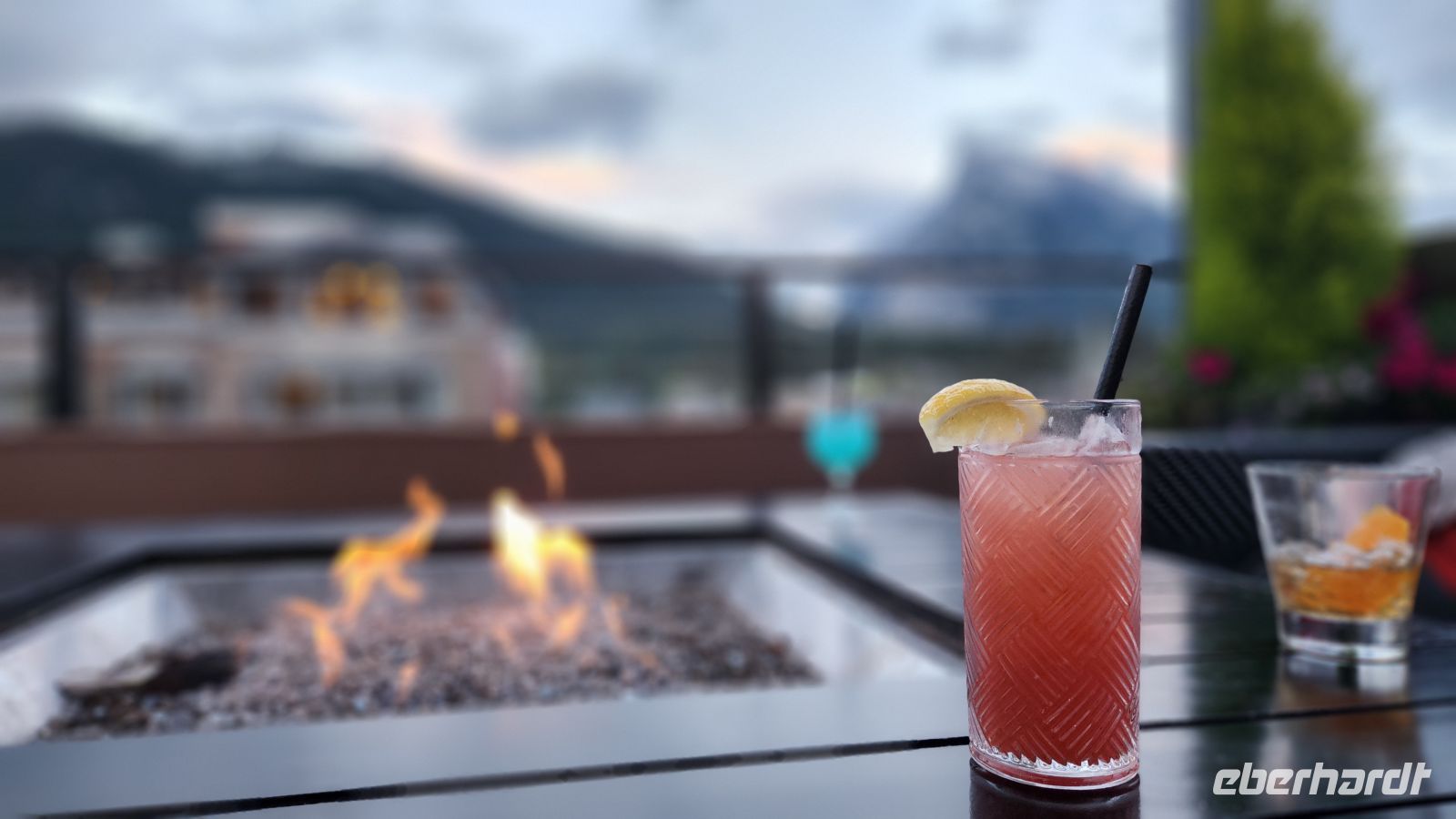 Cocktail in Banff