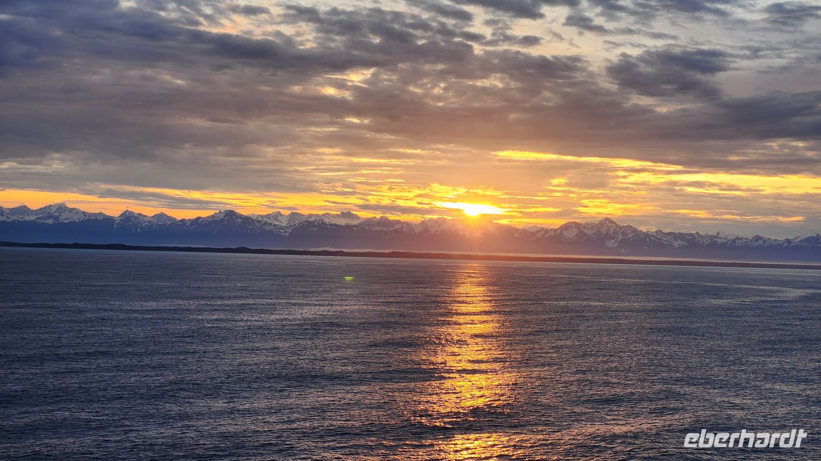 Sonnenuntergang auf dem Kreuzfahrtschiff
