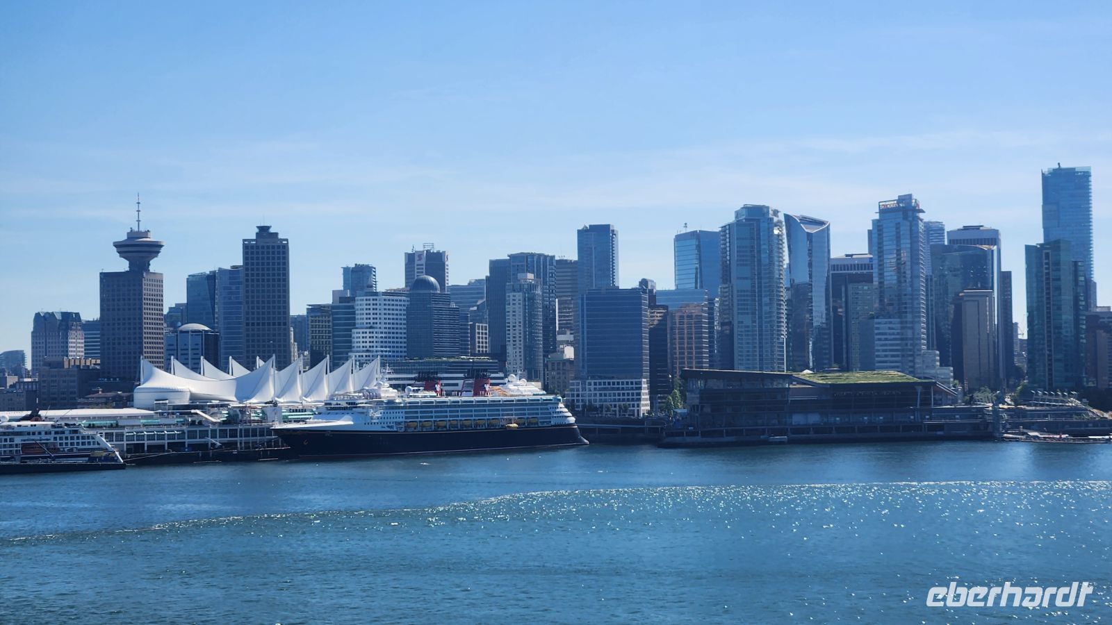Skyline von Vancouver - Beginn unserer Kreuzfahrt Inside Passage