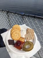 169. Snacks an Bord - Schiffsausflug Lighthouse, Totems & Eagles, Ketchikan, Alaska.jpg