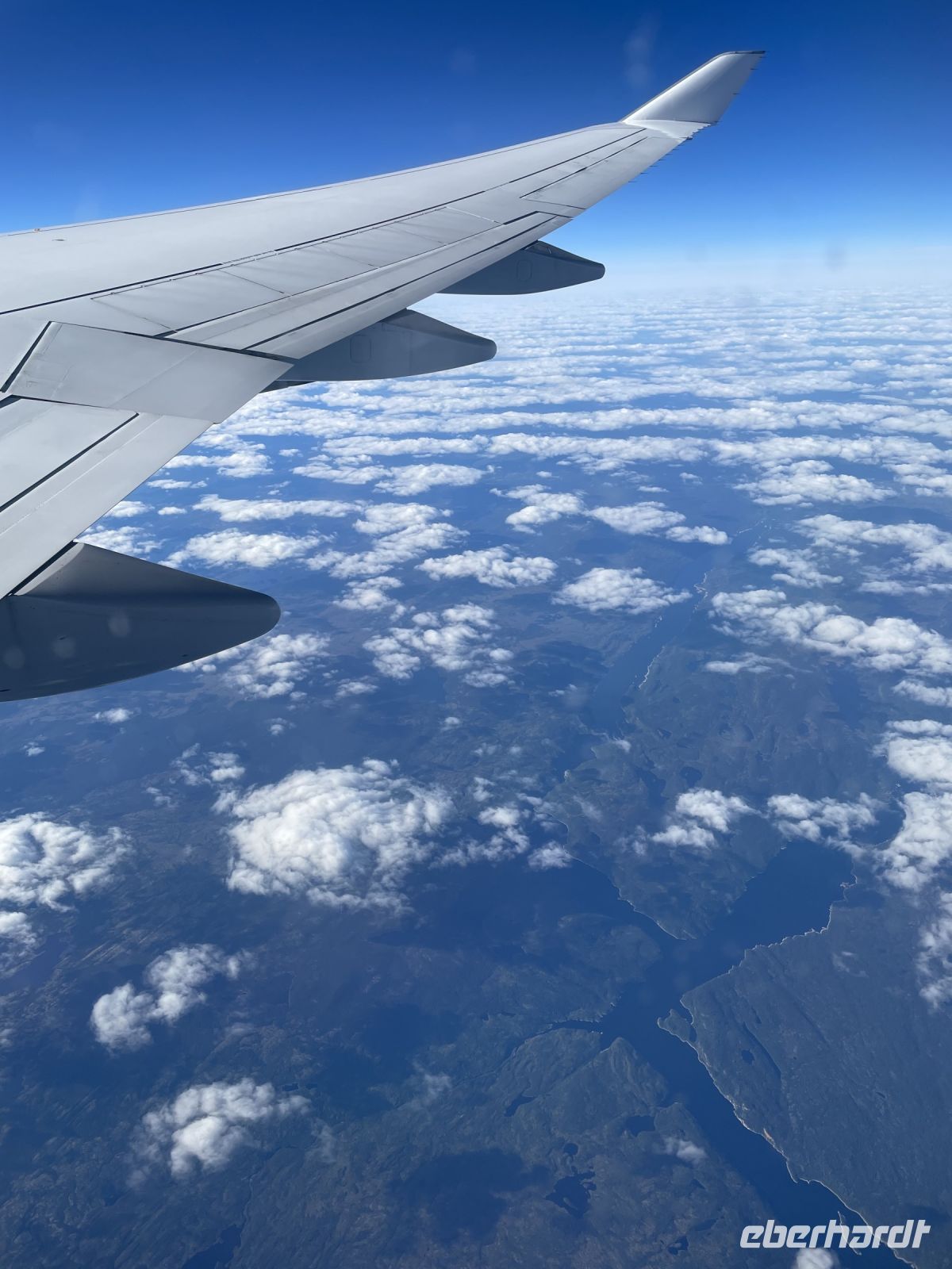 Blick aus unserer Boeing 747 über den Norden Kanadas