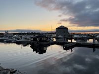 Blick auf den Hafen mit dem Shoal Tower