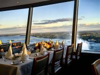 Das Panoramarestaurant im Skylon Tower an den Niagarafällen ist heute für uns reserviert