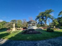 Public garden Halifax (6)