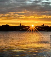 Die Sonne geht in Kingston auf