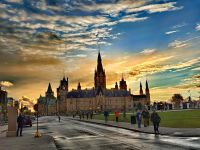 Das House of Common neben dem Parlament von Ottawa
