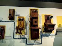 Alte Telefone im Alexander Bell Museum