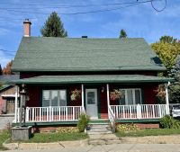 Ost-Kanada zum Indian Summer - Montebello