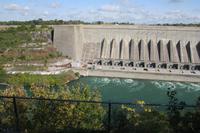 Wasserkraftwerk am Niagara-Fluss