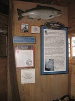 Besuch der Hoonah Packing Co.Konservenfabrik in Icy Strait Point