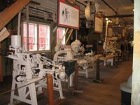 Besuch der Hoonah Packing Co.Konservenfabrik in Icy Strait Point