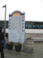 Warten beim AJ Dock (Alaska Juneau Dock) auf unseren Ausflug in Juneau