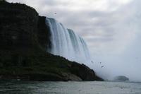 Bootsfahrt auf der Maid of the Mist - kanadische Fälle