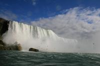 Bootsfahrt auf der Maid of the Mist - kanadische Fälle