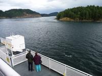 gluecklich auf der Faehre