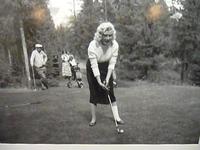 ohh Marilyn hatte sich in Banff das Bein gebrochen