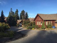 318 Chateau du Lac Taureau