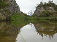 Bergsee in Alaska