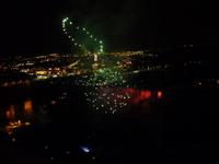 Feuerwerk über den Niagara Fällen
