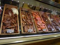 Geraeucherter Lachs auf verschiedene Art