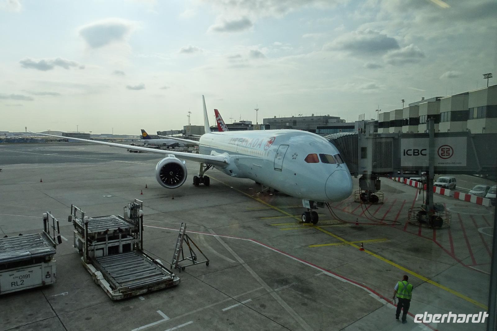 Unser Flugzeug, das uns nach Toronto bringen wird