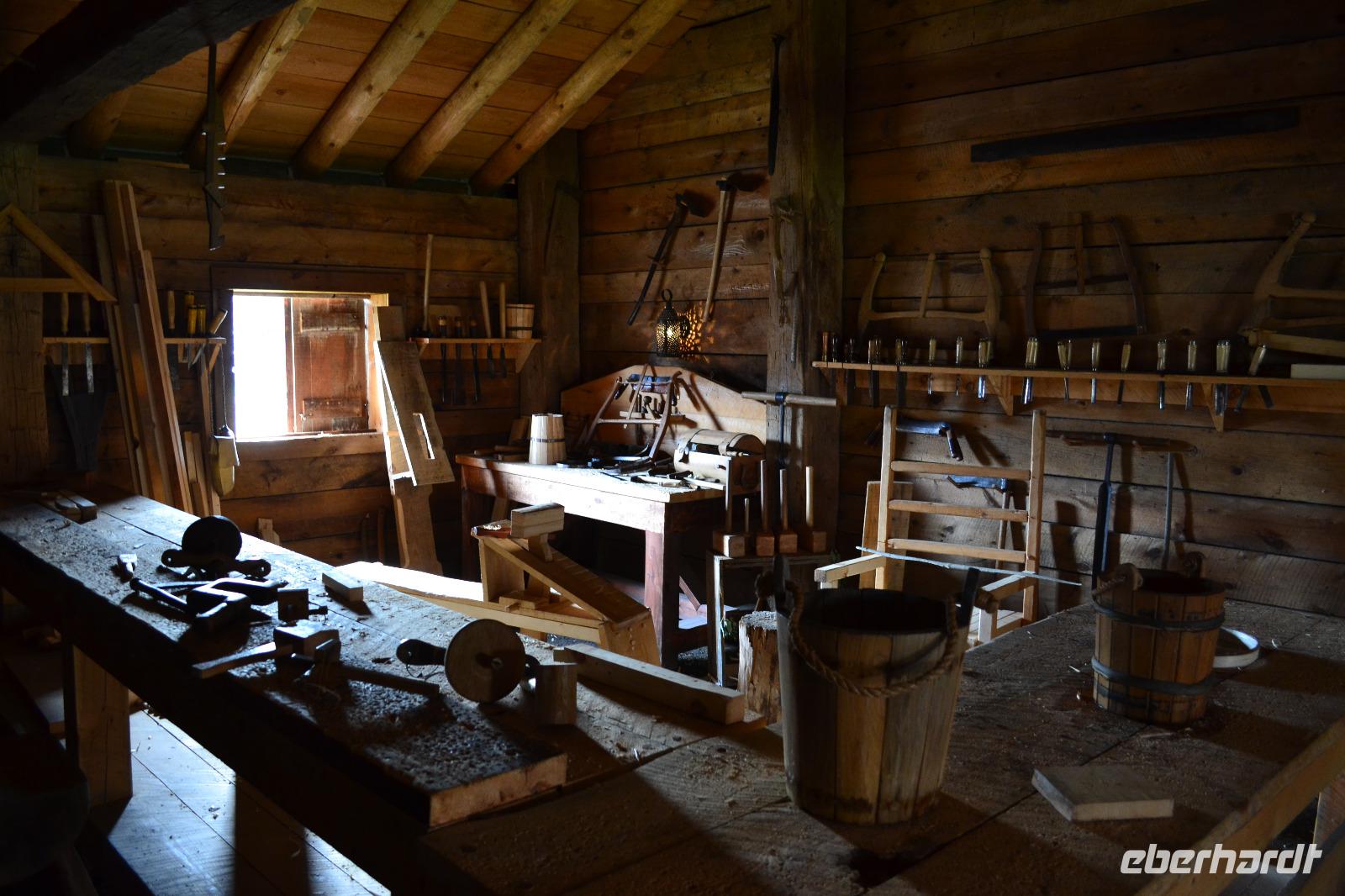 Nachbau einer Tischlerei in Sainte-Marie among the Hurons