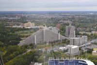 Blick vom Olympiastadion auf das ehemalige olympische Dorf