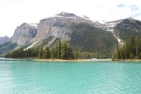 Auf dem Maligne Lake