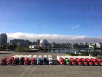 Laster warten auf Abnehmer