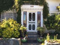 Hauseingang einer Villa in Victoria