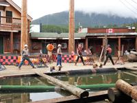 Große Alaska Lumberjack Show