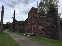 die Longhouses in Ksan