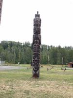 in Gitanyow stehen diese Totem