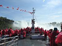 auf dem Boot in die Fälle