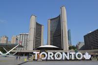 Stadtrundfahrt Toronto - Neues Rathaus (City Hall)