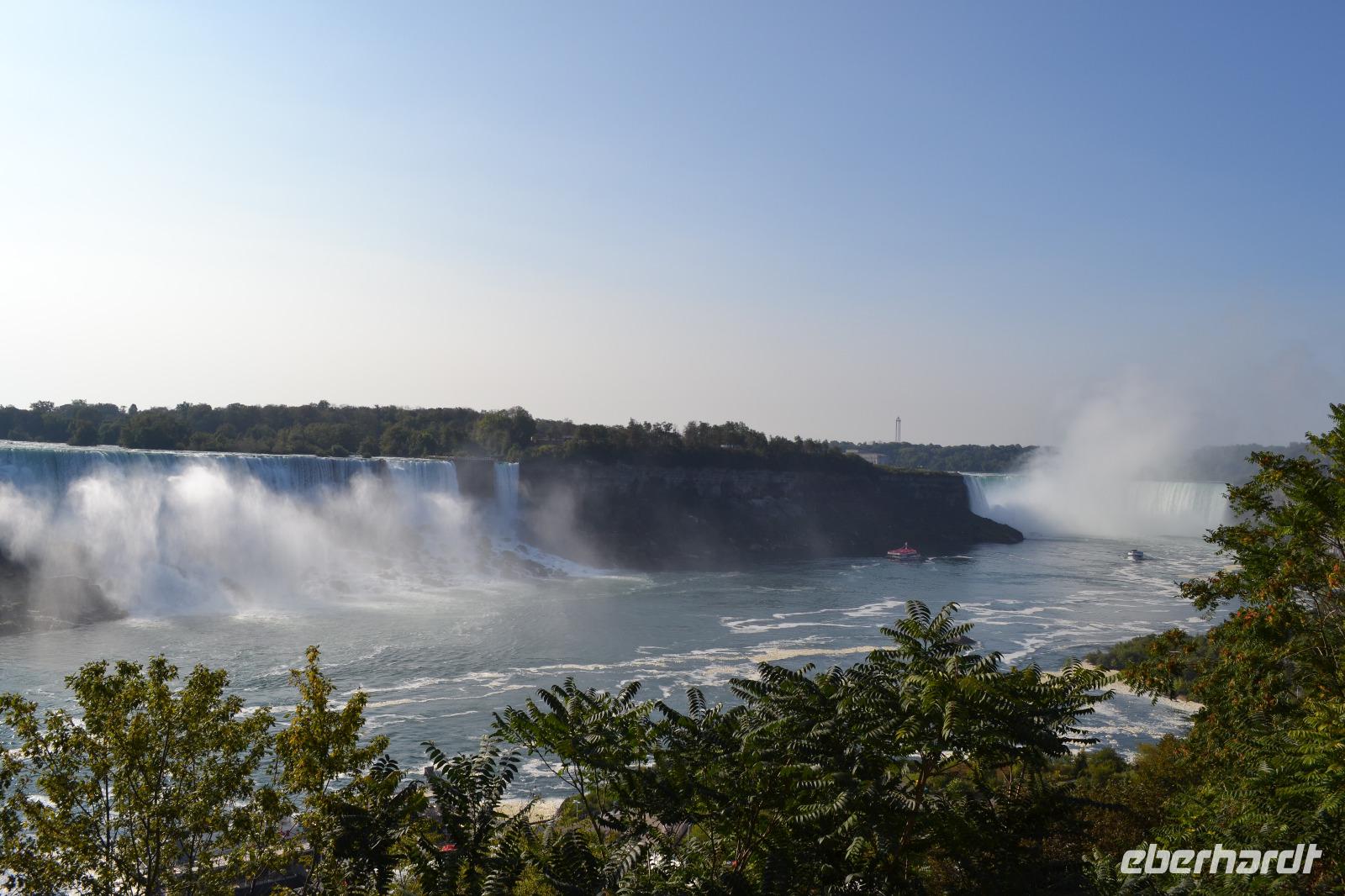 Niagara Falls - American Falls, Bridal Falls und Horseshoe Falls