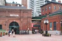 Im Distillery District in Toronto